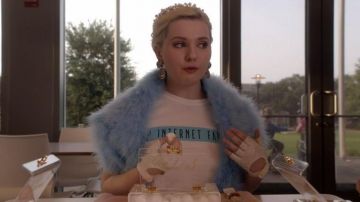 La auténtica fiambrera Nadia Gabriella de Chanel #5 (Abigail Breslin) en Scream Queens S01E03