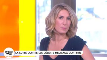 Le top marine de Caroline Delage dans William à midi du 13/10/2017