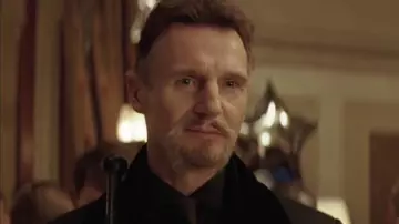 La canne épée de Ra's al Ghul / Henri Ducard (Liam Neeson) dans Batman Begins