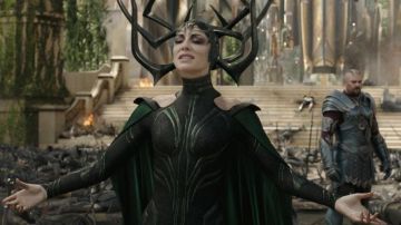 The costume of Hela (Cate Blanchett) in Thor Ragnarok