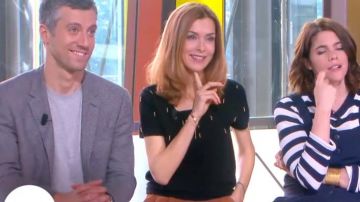 Le pull en cachemire de Véronique Mounier dans William à midi du 16/10/2017