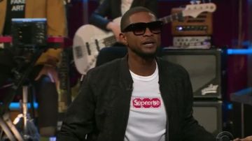le t-shirt Supreme de Usher dans l'emission The Late Late Show with James Corden