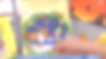 Le livre de coloriage de l'avent Journal d'un lutin de Noël - 25 jours de maladresse à colorier vu dans La maison des maternelles du 19/10/2017