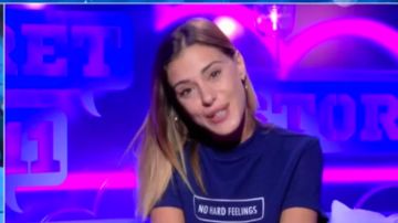 Camiseta de Barbara's No Hard Feelings en Secret Strory S11 E37