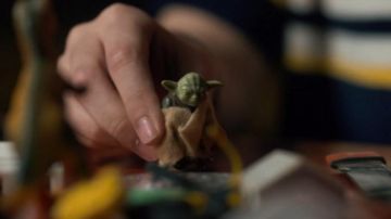 Vintage Star Wars Yoda con Robe 1981 como se ve en Stranger Things Temporada 1