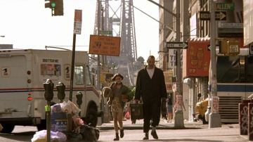 The street Delancey street taken by Léon (Jean Reno) and Mathilda (Natalie Portman) in Léon