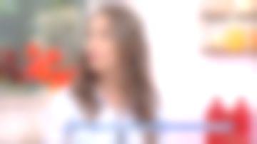 Le chemisier en soie à pois de Marie Perarnau dans La maison des maternelles du 09/10/2017