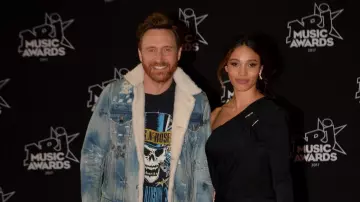 The t-shirt Guns And Roses David Guetta at the NRJ Music Awards 2017