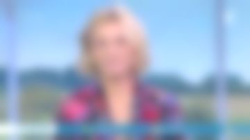 The jacket kimono in velvet with flowers of Navy Vines in Weather to the map of the 05/11/2017