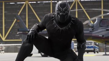 Le costume de Black Panther / T'Challa (Chadwick Boseman) dans Captain America: Civil War