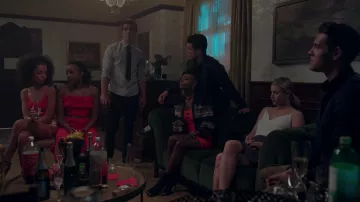 The dress GUESS Josie McCoy (Ashleigh Murray) in Riverdale S02E05