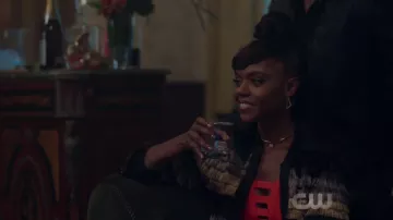 The jacket on the fringes of Josie McCoy (Ashleigh Murray) in Riverdale S02E05
