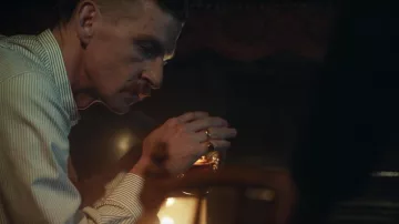 The striped shirt round neck vintage Arthur Shelby (Paul Anderson) in Peaky Blinders S02E02