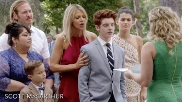 The polka dot dress, Ulla Johnson Sabrina Pemberton (Sofia Black D'elia) in Very Bad Nanny/The Mick S02E06