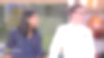 Camisa a cuadros azul de Farida en La quotidien del 16/11/2017