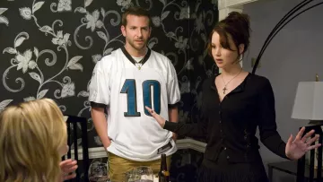 The jersey NFL Philadelphia Eagles Pat Solitano (Bradley Cooper) in Happiness Therapy