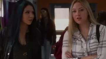 The shirt of Maya Matlin (Olivia Scriven) in Degrassi : the Next Class S03E04