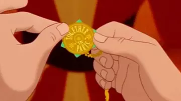 The necklace "Together In Paris", worn by Anastasia in Anastasia