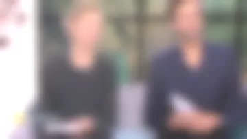 El vestido estampado de Maya Lauquée en La quotidien del 21/11/2017