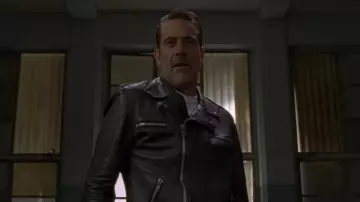 Leather Pefecto worn by Negan (Jeffrey Dean Morgan) as seen in The Walking Dead S08E02