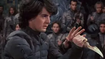 The knife Paul Atréides / Usul / Muad'Dib (Kyle MacLachlan) in Dune