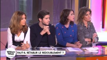 Le pull en cachemire bleu motif renard de Julia Molkhou dans William à midi du 29/11/2017