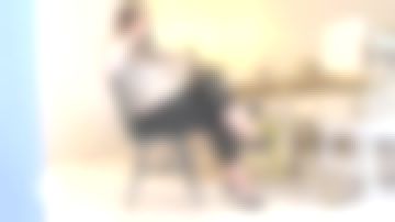 Le pantalon carotte pailleté conseillé dans C'est au programme du 27/11/2017