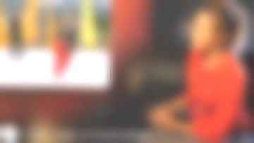 El suéter de zorro rojo de Lorie Pester en el programa C'est au del 28/11/2017