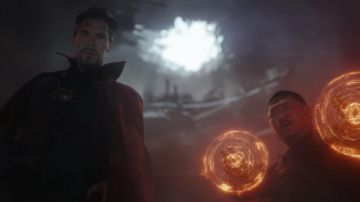 Stephen Strange/Doctor Strange's Replica of Agamotto's Eye (Benedict Cumberbatch) en Avengers: Infinity War