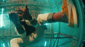 El Puma Amarillo en el clip Phone Jumpin de Dave East ft. Wiz Khalifa