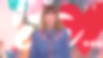 La camisa vaquera bordada de Daphne Burki en Je t'aime etc del 05/12/2017