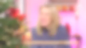 La blouse imprimée de Agathe Lecaron dans La maison des maternelles du 08/12/2017