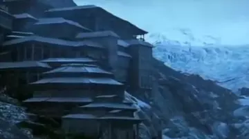 Le glacier montagne Vatnajökull en Islande où est construit le temple dans Batman begins