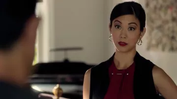 The top red Proenza Schouler Tina Minoru (Brittany Ishibashi) in Marvel's Runaways S01E04