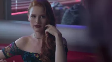 La robe à fleurs Topshop de Cheryl Blossom (Madelaine Petsch) dans Riverdale S02E08