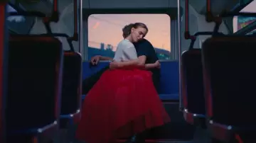 La jupe en tulle portée par Natalie Portman dans la publicité Miss Dior 2017