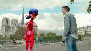 The cathedral of Notre-Dame de Paris in the clip Miraculous of Lou and Lenni-Kim