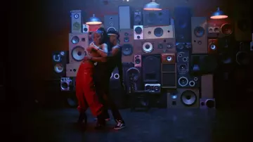 The pants off red Normani Kordei in the clip He like that of Fifth Harmony