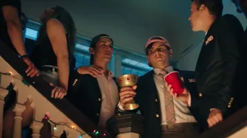 The chalice plastic in the clip Find Me Marshmello