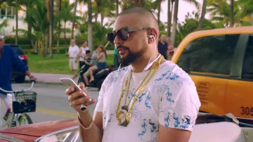 IPhone 6 silver in the clip Body Sean Paul feat Migos