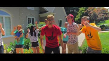 The house of Stephen Sharer in Oakton Virginia in the clip Share The Love