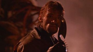 The knife of the assassin (Brian Thompson) in Cobra