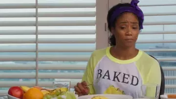 The long sleeve t-shirt Baked Dina in Girls trip
