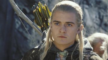 L'arc elfique de Legolas (Orlando Bloom) dans Le Hobbit : Un voyage inattendu