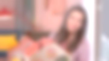 Le livre Dans ma maison de poupée de Olivia Sage et Lucile Placin conseillé dans La maison des maternelles du 19/12/2017