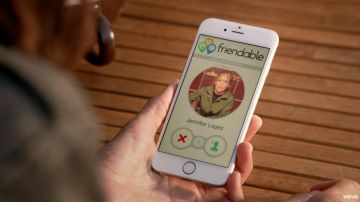 The application Friendable in the clip Ain t Your Mama Jennifer Lopez