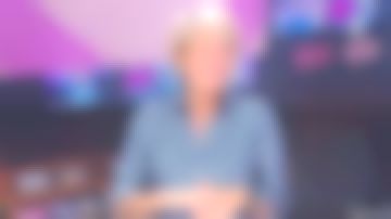 Le chemisier imprimé de Sophie Davant dans C'est au programme du 15/12/2017