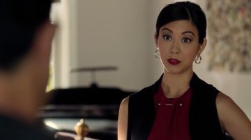 Tina Minoru's (Brittany Ishibashi) Proenza Schouler red talk de as seen in Marvel's Runaways S01E04