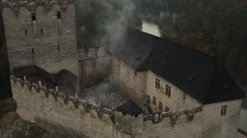 Le Château de Kost en République Tchèque, Commanderie de Chartres dans la série Knightfall E09