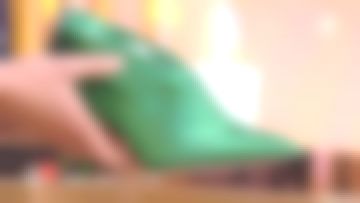 Las botas con tacones verdes recomendadas por Janane Boudili en Je t'aime etc del 22/12/2017